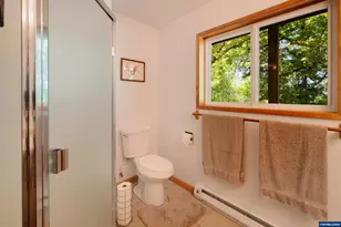 1628 SW Clay St, Dallas, OR 97338 - Photo 43