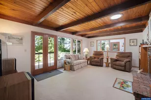 1628 SW Clay St, Dallas, OR 97338 - Photo 25