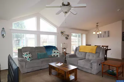 4915 Swegle Rd NE #24, Salem, OR 97305 - Photo 5