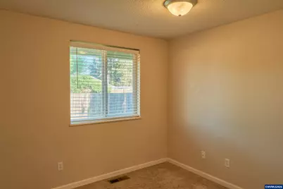 4674 Red Cherry Ct SE, Salem, OR 97317 - Photo 17