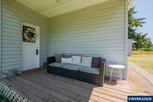 30832 Waterloo Rd, Lebanon, OR 97355 - Photo 5