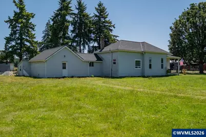 30832 Waterloo Rd, Lebanon, OR 97355 - Photo 3