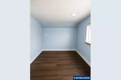 1649 Elm St, Sweet Home, OR 97386 - Photo 5