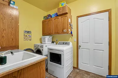 1795 Sunburst Ter NW, Salem, OR 97304 - Photo 31