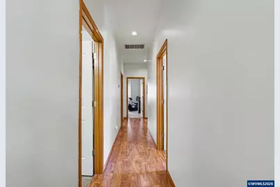 1795 Sunburst Ter NW, Salem, OR 97304 - Photo 23