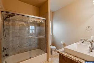 217 White Oak Way, Shady Cove, OR 97539 - Photo 19