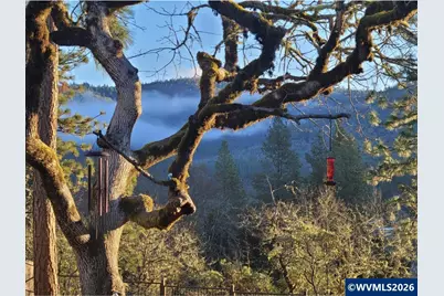 217 White Oak Wy, Shady Cove, OR 97539 - Photo 35