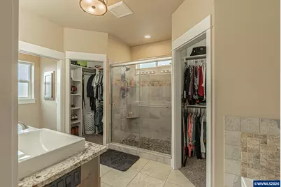 217 White Oak Wy, Shady Cove, OR 97539 - Photo 11