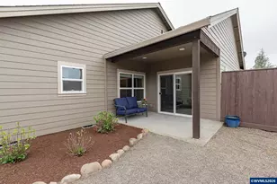 217 White Oak Way, Shady Cove, OR 97539 - Photo 3