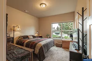 217 White Oak Way, Shady Cove, OR 97539 - Photo 11