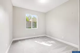 1857 Webster Dr SE, Salem, OR 97302 - Photo 23
