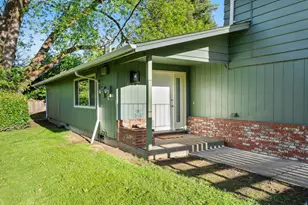 1641 NW Kings Bl, Corvallis, OR 97330 - Photo 7