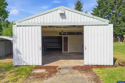 837 SW River Dr, Dallas, OR 97933 - Photo 35