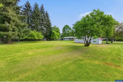 837 SW River Dr, Dallas, OR 97933 - Photo 39