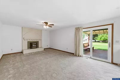 837 SW River Dr, Dallas, OR 97933 - Photo 17
