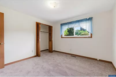837 SW River Dr, Dallas, OR 97933 - Photo 21