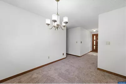 837 SW River Dr, Dallas, OR 97933 - Photo 9