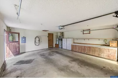 837 SW River Dr, Dallas, OR 97933 - Photo 33