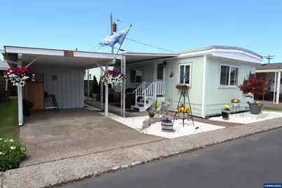 5521 43rd Av NE, Salem, OR 97305 - Photo 1