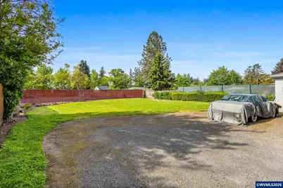 224-226 Stark St N, Keizer, OR 97303 - Photo 7