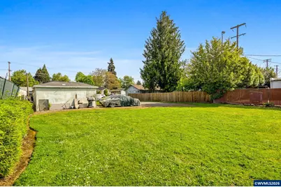 224-226 Stark St N, Keizer, OR 97303 - Photo 9