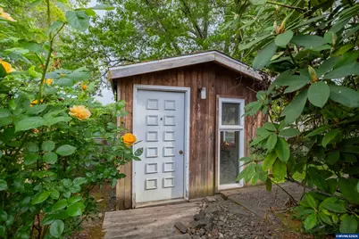 782 NW Deer Pl, Corvallis, OR 97330 - Photo 41