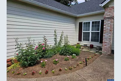 6120 Fairbanks St SE, Salem, OR 97306 - Photo 5