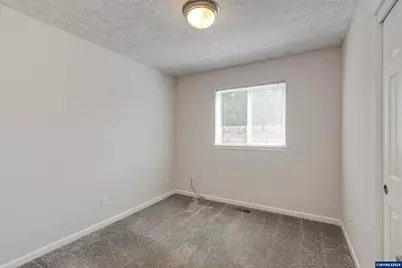 3127 S 12th St, Lebanon, OR 97355 - Photo 19