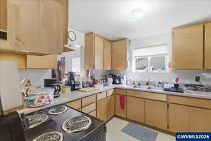 1044 23rd Ave, Sweet Home, OR 97386 - Photo 9