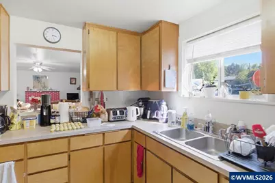 1044 23rd Av, Sweet Home, OR 97386 - Photo 11