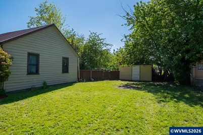 1044 23rd Av, Sweet Home, OR 97386 - Photo 25
