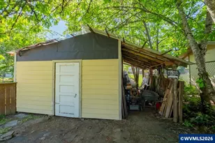 1044 23rd Ave, Sweet Home, OR 97386 - Photo 27