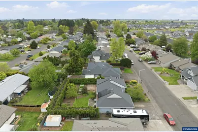 342 McLaughlin Dr, Woodburn, OR 97071 - Photo 17
