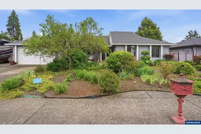 342 McLaughlin Dr, Woodburn, OR 97071 - Photo 1