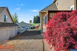812 SW 8th St, Sublimity, OR 97385 - Photo 43