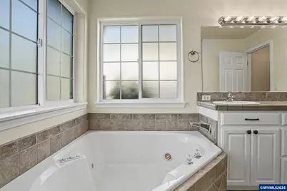812 SW 8th St, Sublimity, OR 97385 - Photo 31