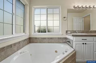 812 SW 8th St, Sublimity, OR 97385 - Photo 31
