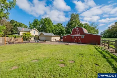 27536 Pearl St, Brownsville, OR 97327 - Photo 45