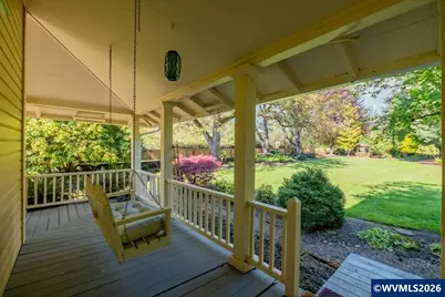 27536 Pearl St, Brownsville, OR 97327 - Photo 5