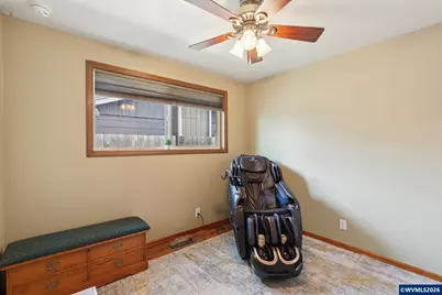 4040 Penticton Cir NE, Salem, OR 97305 - Photo 27