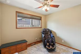 4040 Penticton Cir NE, Salem, OR 97305 - Photo 27