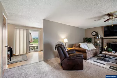 375 Park Ln, Harrisburg, OR 97446 - Photo 9