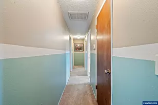 375 Park Ln, Harrisburg, OR 97446 - Photo 15