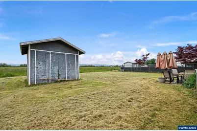 375 Park Ln, Harrisburg, OR 97446 - Photo 27