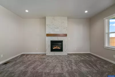 739 Emily Grace Ln SE, Salem, OR 97306 - Photo 13