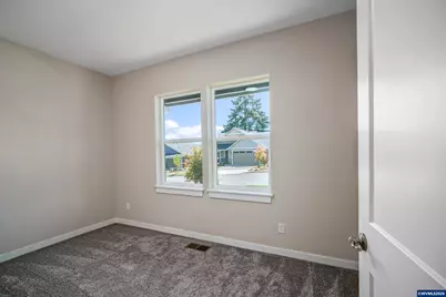 739 Emily Grace Ln SE, Salem, OR 97306 - Photo 7