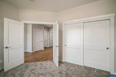 739 Emily Grace Ln SE, Salem, OR 97306 - Photo 9