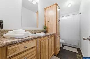 38891 W Scio Rd, Scio, OR 97374 - Photo 17