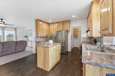 38891 W Scio Rd, Scio, OR 97374 - Photo 9