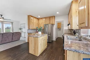 38891 W Scio Rd, Scio, OR 97374 - Photo 9